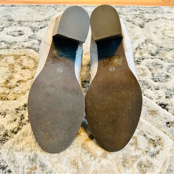 *SOLD* Baylor Lace-Up Grey Booties - Picture 8 of 15